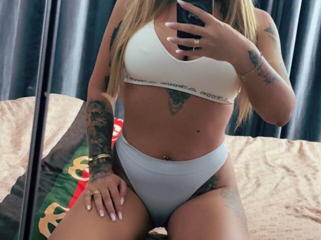 NicolSNaya - Live sexe cam - 28355768