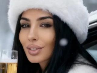 BrunetteBabe69 - Sexe cam en vivo - 28356689