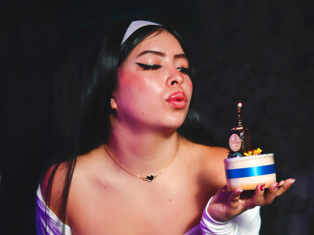 KateWelsin - Live sex cam - 28360568