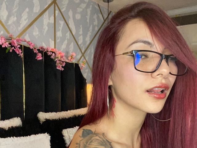 ValeryHarllow - ライブポルノ&amp;セックスカム - 28364342