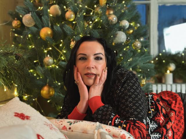 ElizabethSo - сексуальная веб-камера в реальном времени - 28367177