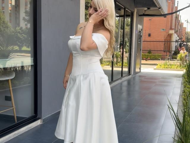 AtheneaRossi - Sexe cam en vivo - 28367732