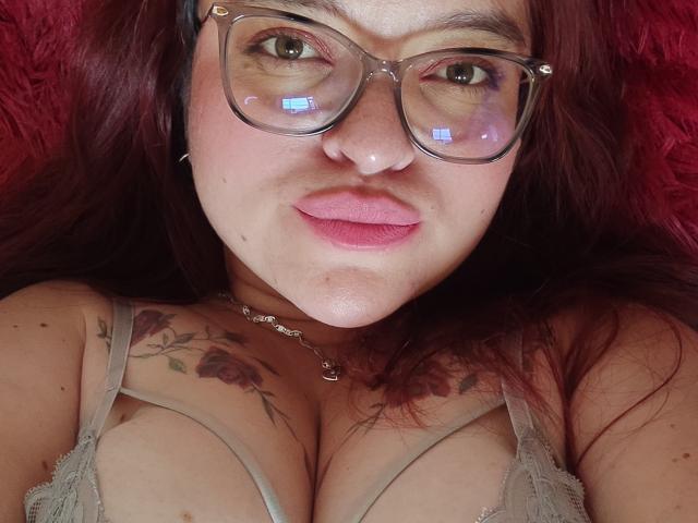 ElizabethFire - Live porn &amp; sex cam - 28368926