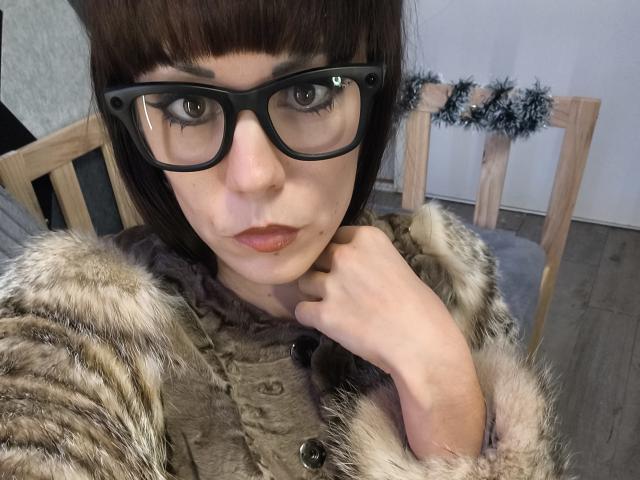 OrianaLaFrancaise - Sexe cam en vivo - 28369520