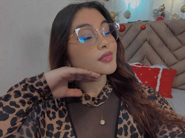 HelueJamil - Live sexe cam - 28369949