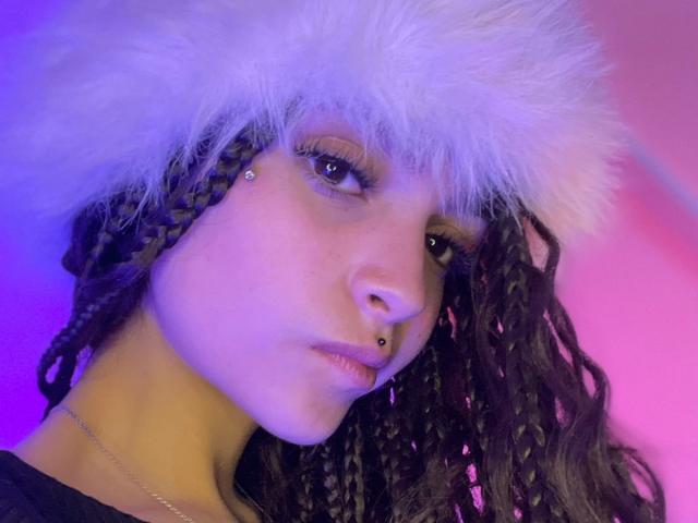 MarietteJones - Live porn &amp; sex cam - 28371287