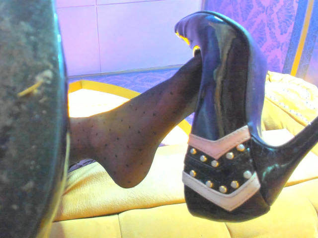 ScarlettBarness - Live sex cam - 28375886