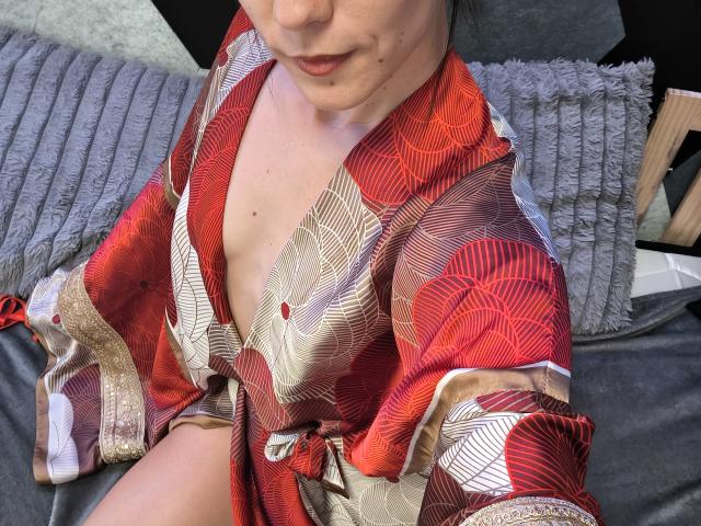 OrianaLaFrancaise - Sexe cam en vivo - 28378055