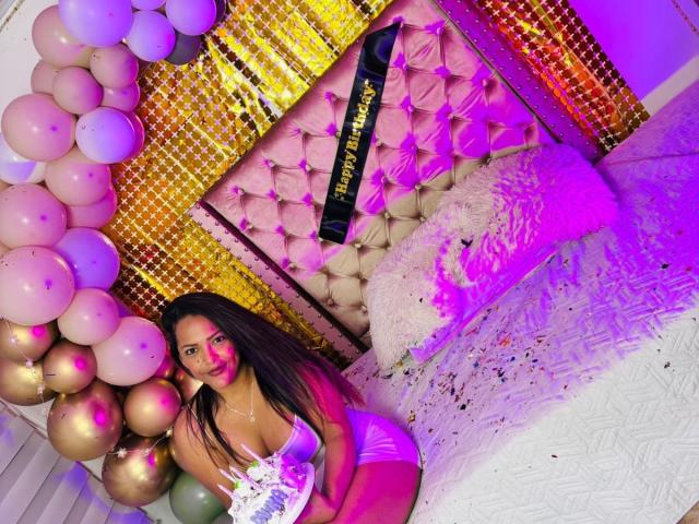 DannaRamiirez - Live sex cam - 28378337