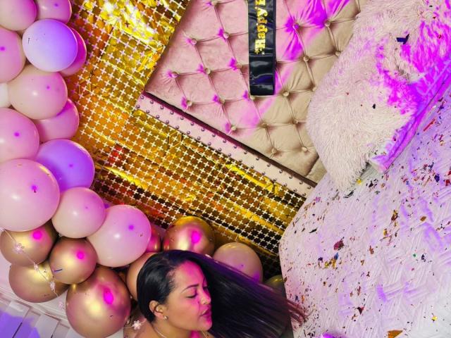 DannaRamiirez - Live sex cam - 28378361