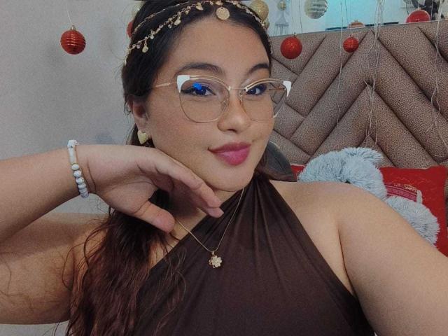 HelueJamil - Live sexe cam - 28379099