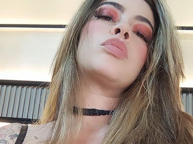 ChristineBray - Live porn &amp; sex cam - 28384430