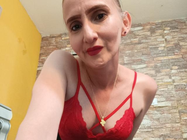 RubiAnderson - Porno na żywo i seks kamera - 28385360