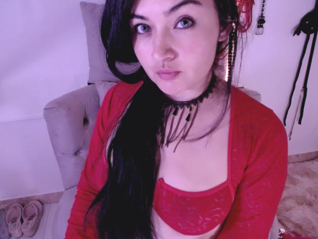 LindaSophieX - Live porn &amp; sex cam - 28388279