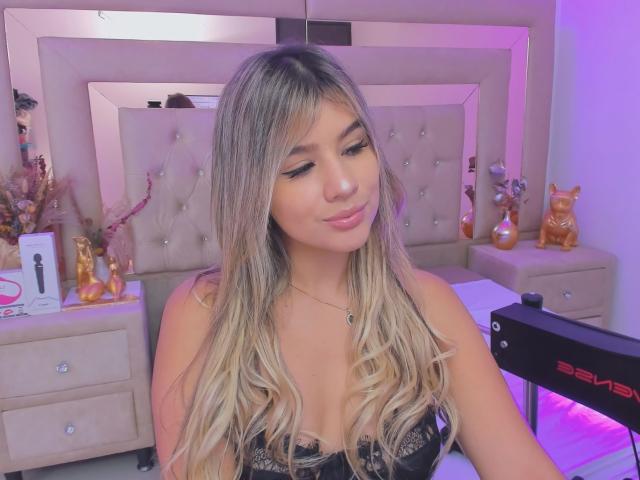 SashaPolet - Live Sex Cam - 28395854