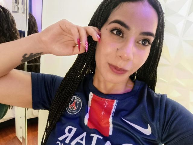 IvonnyJackson - Live Sex Cam - 28399085