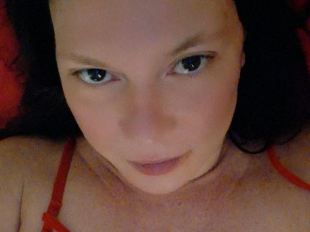 MeahBrunette - Sexe cam en vivo - 28402901