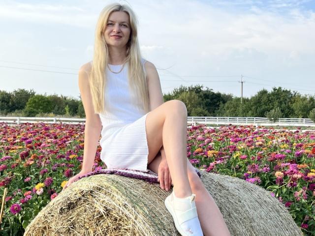 MelissaTyler - Live sexe cam - 28404676