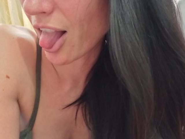 BellaJulls - Live porn &amp; sex cam - 28404871