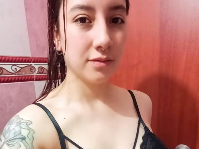 AliRousse - Sexe cam en vivo - 28410029