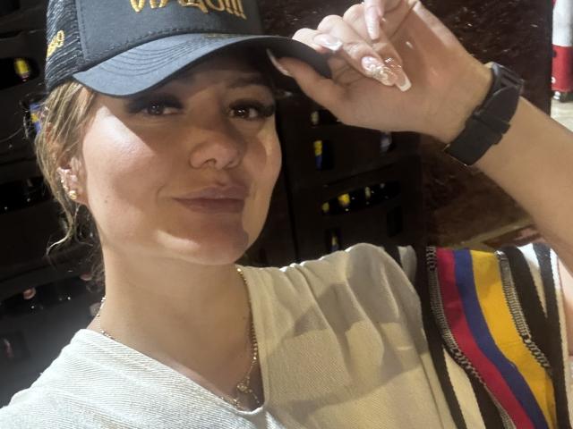 MissAry - Live sex cam - 28412450