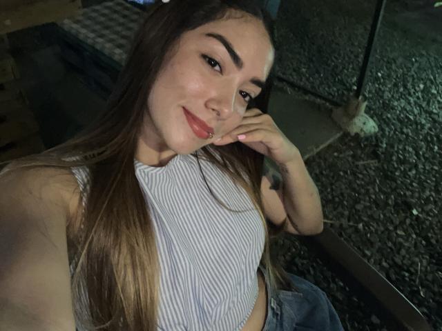 SharonKlart - Sexe cam en vivo - 28414100