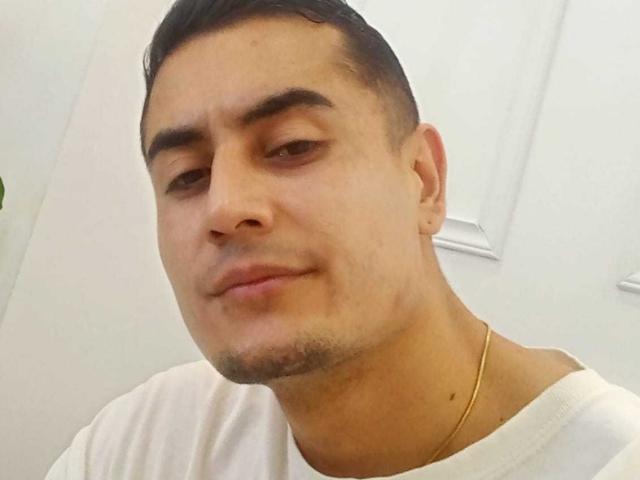 ErickGarciax - Sexe cam en vivo - 28415207