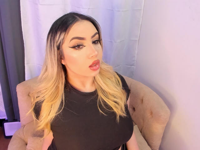 MelissaLust - Live sex cam - 28415807