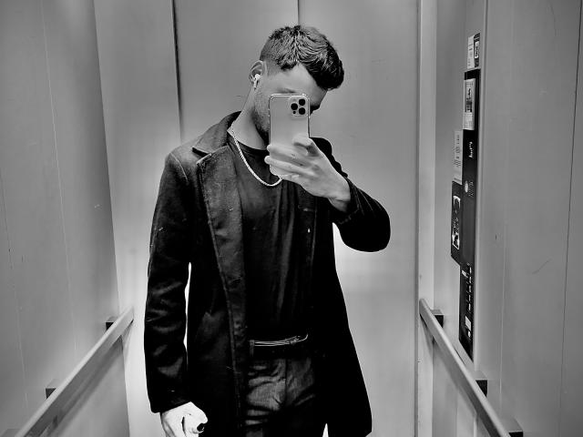 JamesFrenchie - Live sex cam - 28419029