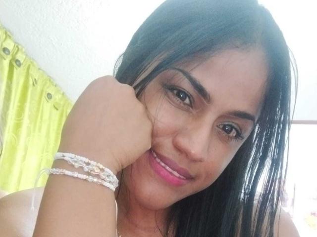 IvannaDuran - Sexe cam en vivo - 28422776