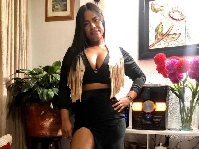 IvannaDuran - Live sex cam - 28422782