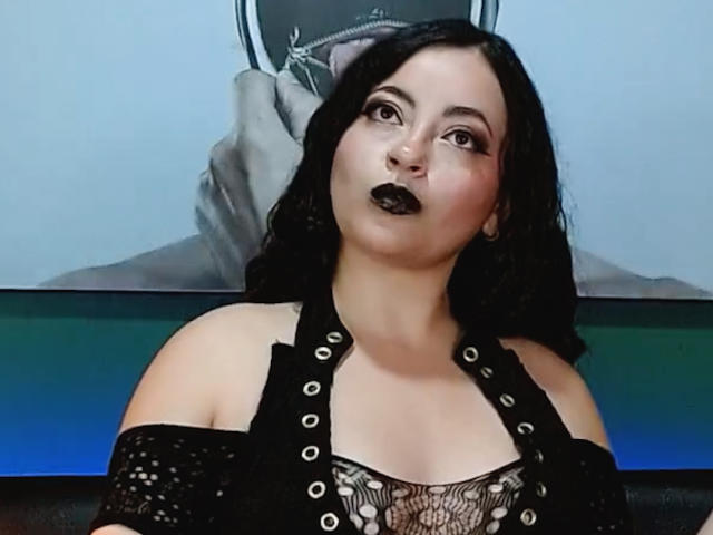 LunaTikka - Live porn &amp; sex cam - 28423778