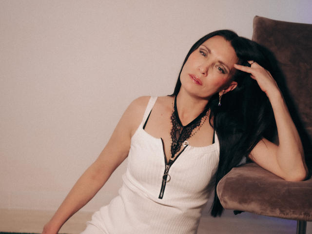 EvanessaJohn - Camera khiêu dâm &amp; quyến rũ trực tiếp - 28425251