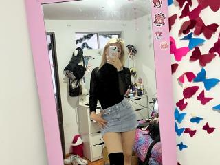 SammyViolet - Live Sex Cam - 28426559