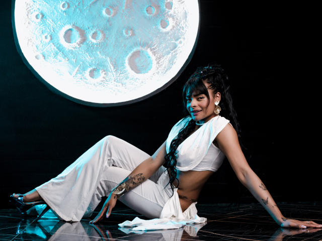 EmmaEbony - Live porn &amp; sex cam - 28428590