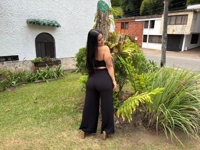 AnissaAli - Live sex cam - 28433537