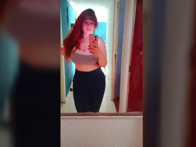 RosseHot69 - Live sex cam - 28435535