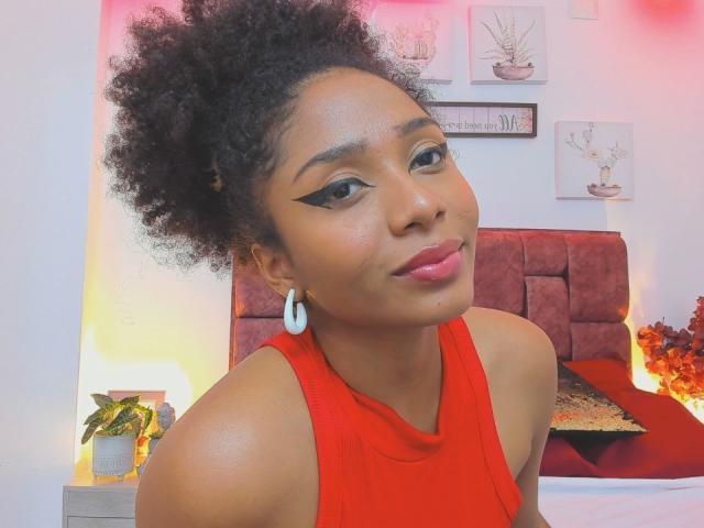 MeganWlliams - Live Sex Cam - 28440266