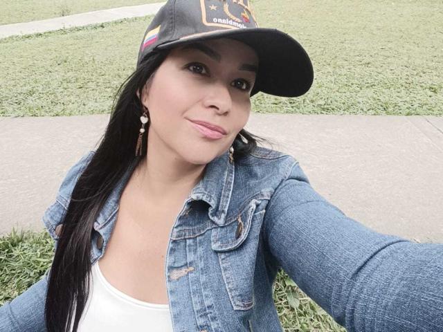 TamaraFoxy - Live porn &amp; sex cam - 28445147