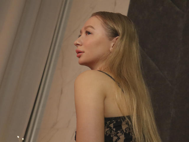 VictoriaLight - Live sex cam - 28450739