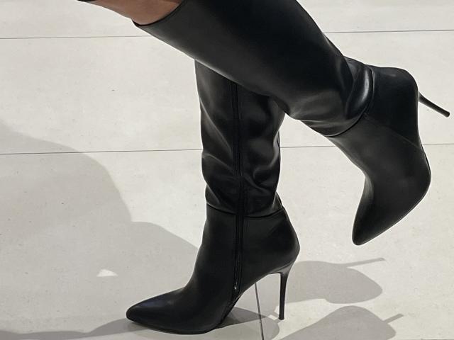 DeesseBleue - Porno na żywo i seks kamera - 28451993