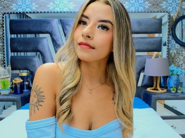 CloeRouss - Live sex cam - 28452248