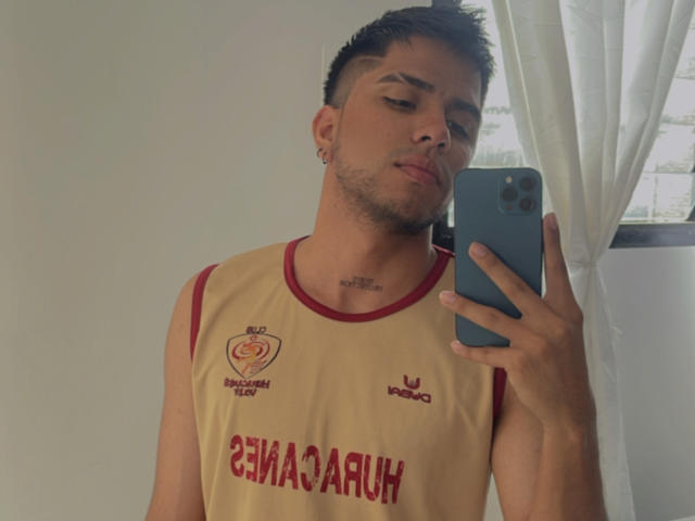 SebasAllen - Live sex cam - 28453814