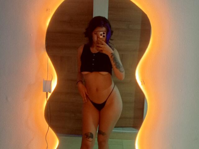 AluDamn - Live porn &amp; sex cam - 28454786