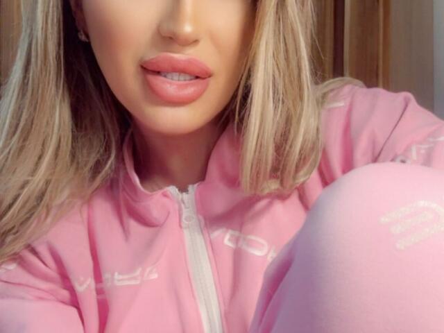 NicolSNaya - Live sexe cam - 28455221