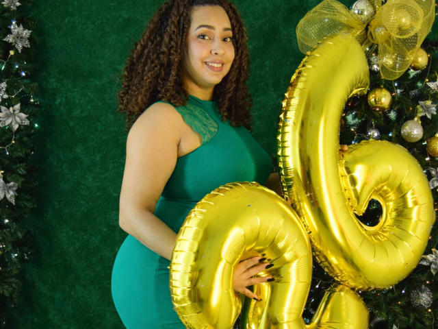 RebeccaMils - Live porn &amp; sex cam - 28462589