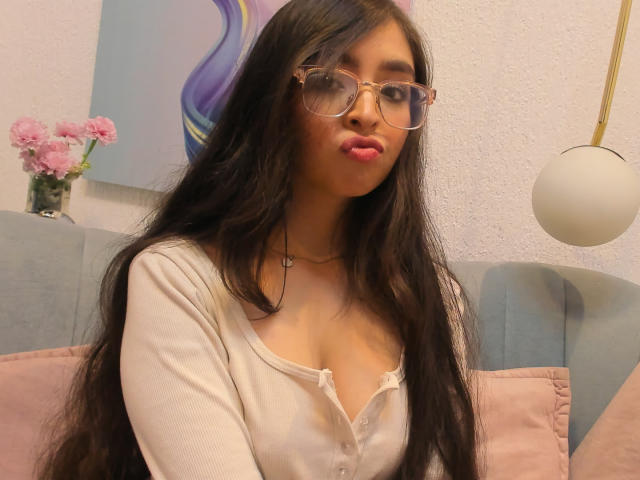 EvaMcAllister - Live porn & sex cam - 28463426