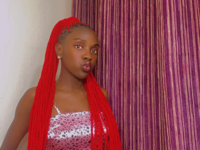ZariQuinn - Live sex cam - 28464689