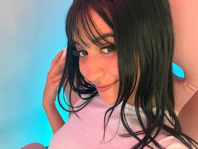 LindaWatsong - Live Sex Cam - 28466759