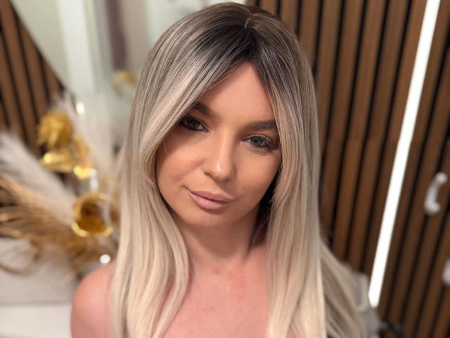 Sarah-Ann - Sexe cam en vivo - 28467638